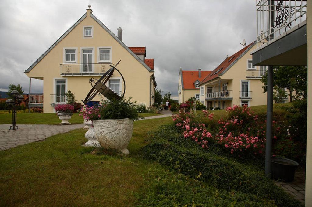 Auszeit - Ihr Sibyllenbad Gaestehaus Neualbenreuth Bagian luar foto