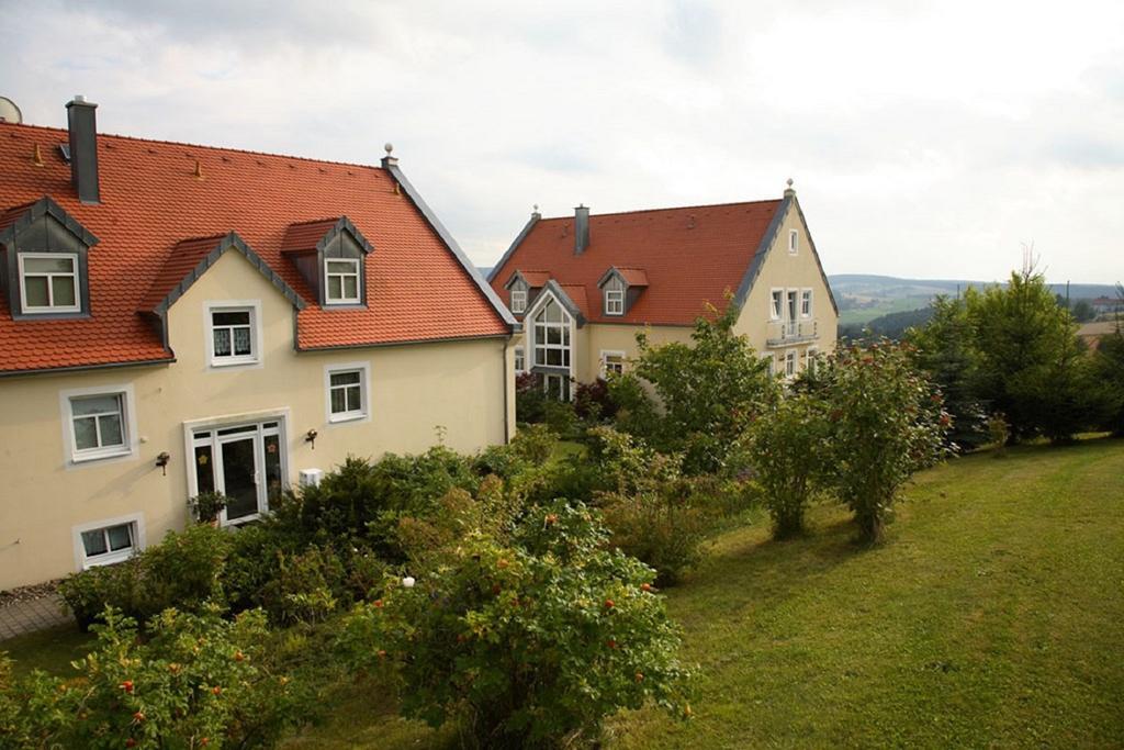 Auszeit - Ihr Sibyllenbad Gaestehaus Neualbenreuth Bagian luar foto